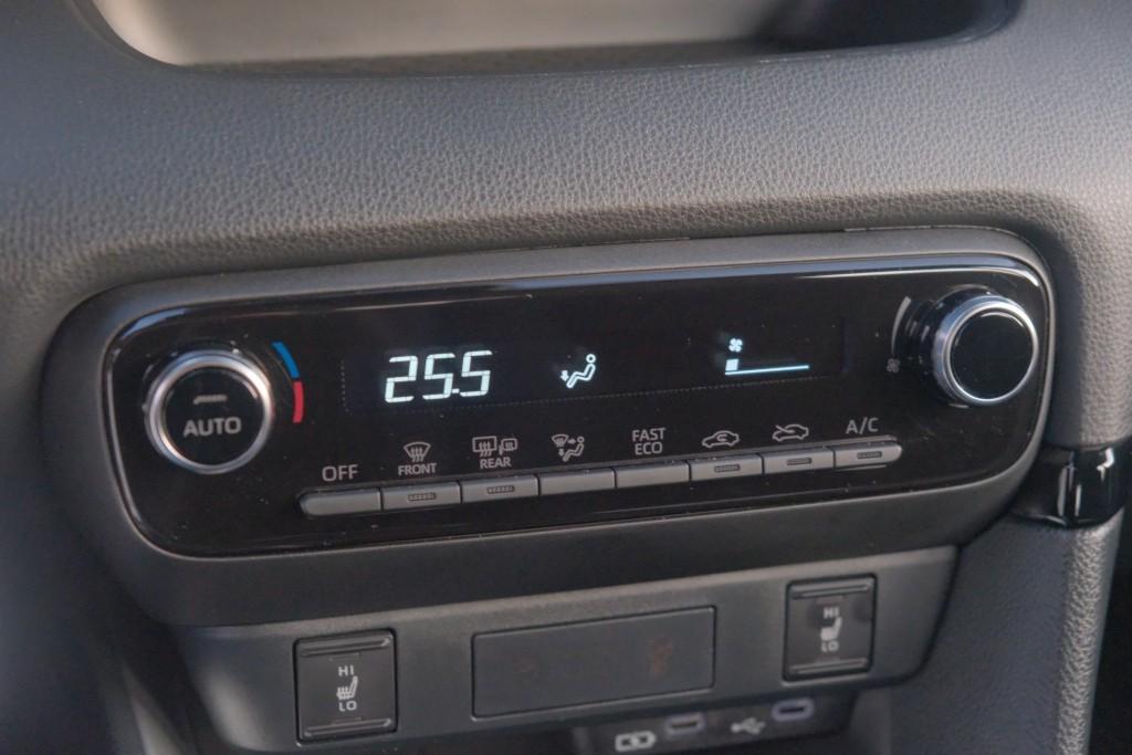 Mazda 2 Hybrid 1.5 116pk CVT Centre-line | App Connect | Climate | Adaptive Cruise | Camera | Stoelverwarming afbeelding 21