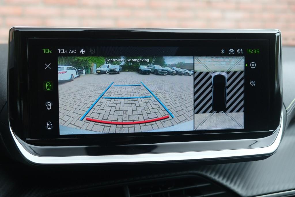 Peugeot 2008 1.2 Hybrid 145pk e-DCS6 GT | Navi | App Connect | Adaptive Cruise | Keyless | Alcantara | Camera | PDC afbeelding 19