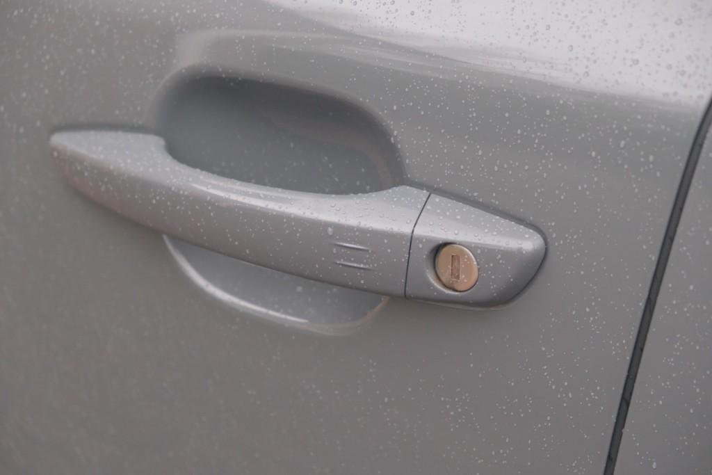 Peugeot 2008 1.2 Hybrid 145pk e-DCS6 GT | Navi | App Connect | Adaptive Cruise | Keyless | Alcantara | Camera | PDC afbeelding 27