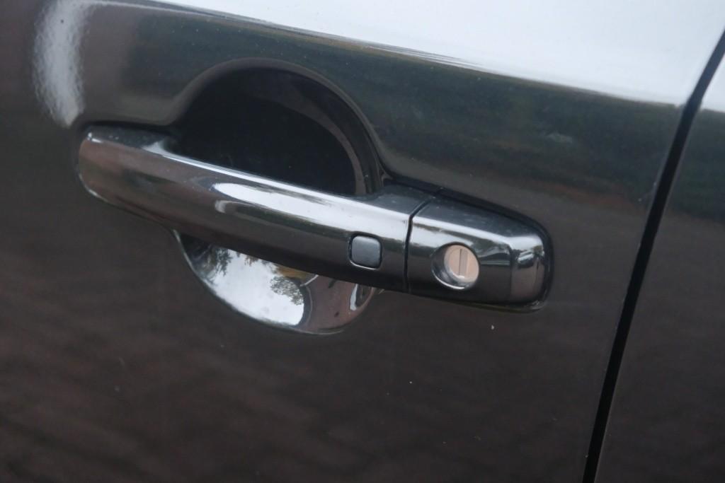 Suzuki Vitara 1.4 Boosterjet 130pk Style Smart Hybrid | Navi | App Connect | Climate | Adaptive Cruise | Panoramadak | Camera | Keyless | Blind Spot afbeelding 28