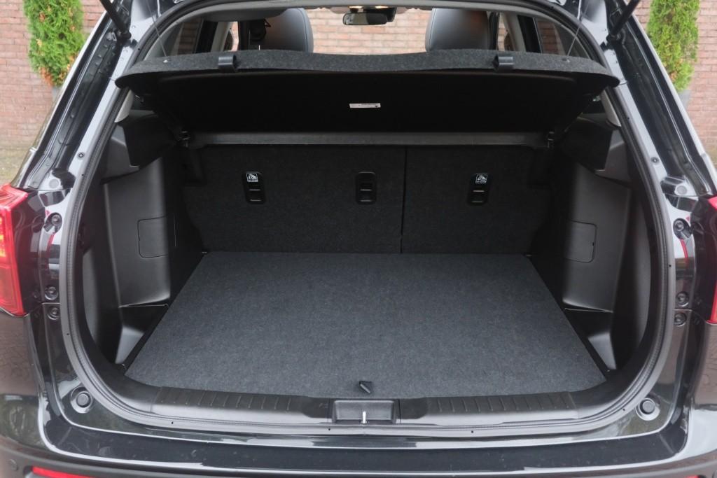 Suzuki Vitara 1.4 Boosterjet 130pk Style Smart Hybrid | Navi | App Connect | Climate | Adaptive Cruise | Panoramadak | Camera | Keyless | Blind Spot afbeelding 33