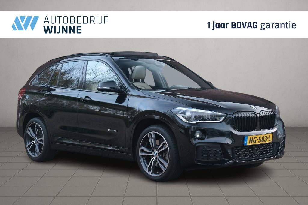 BMW X1 sDrive20i 192pk Aut. High Executive | M Sport | Navi | Climate | Panoramadak | Head-up Display | Elektrische Achterklep | Stoelverwarming | PDC | Trekhaak afbeelding 1