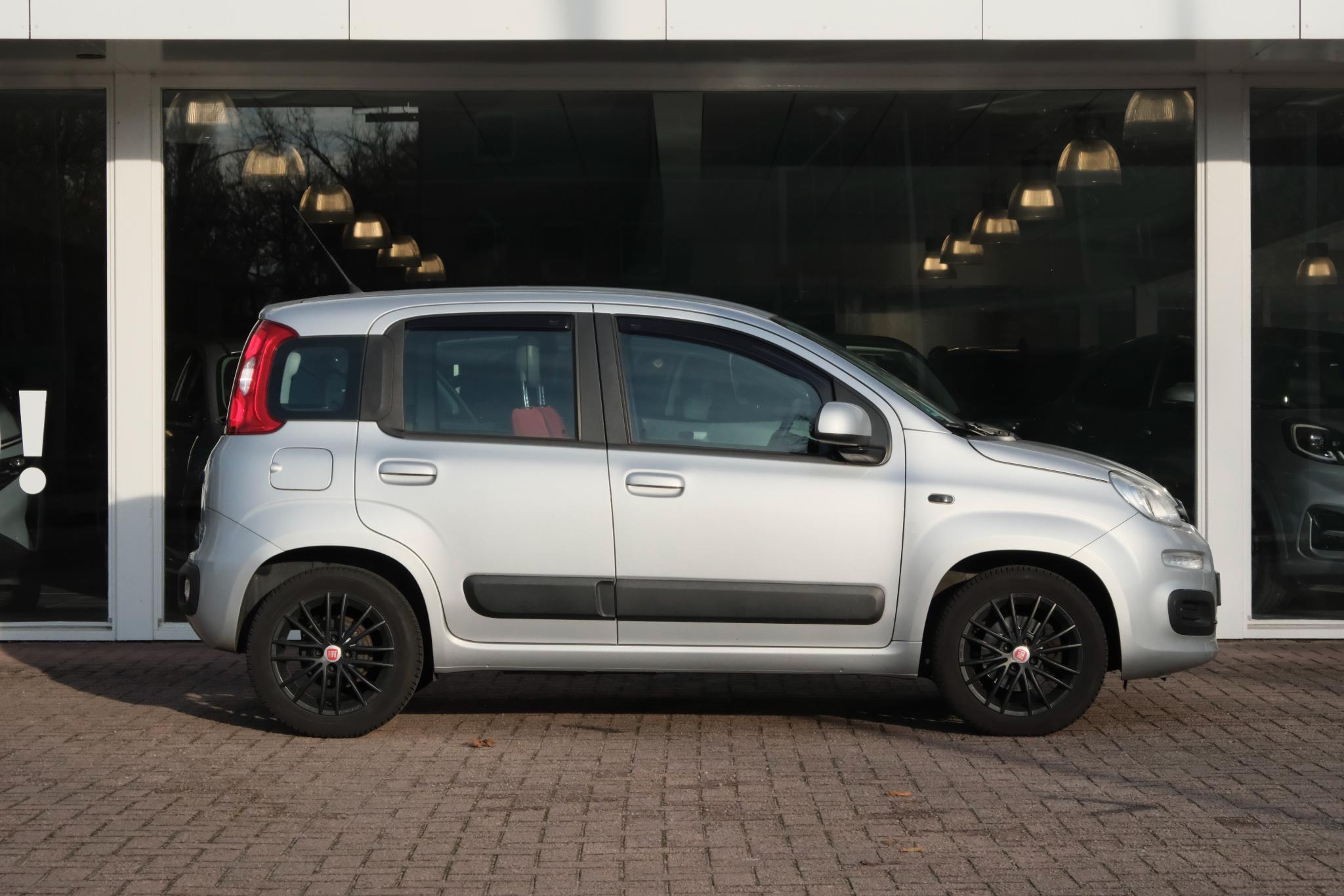 Fiat Panda 0.9 TwinAir 60pk Edizione Cool | Airco | 15"velgen | Radio-CD | Elektr. Ramen afbeelding 4
