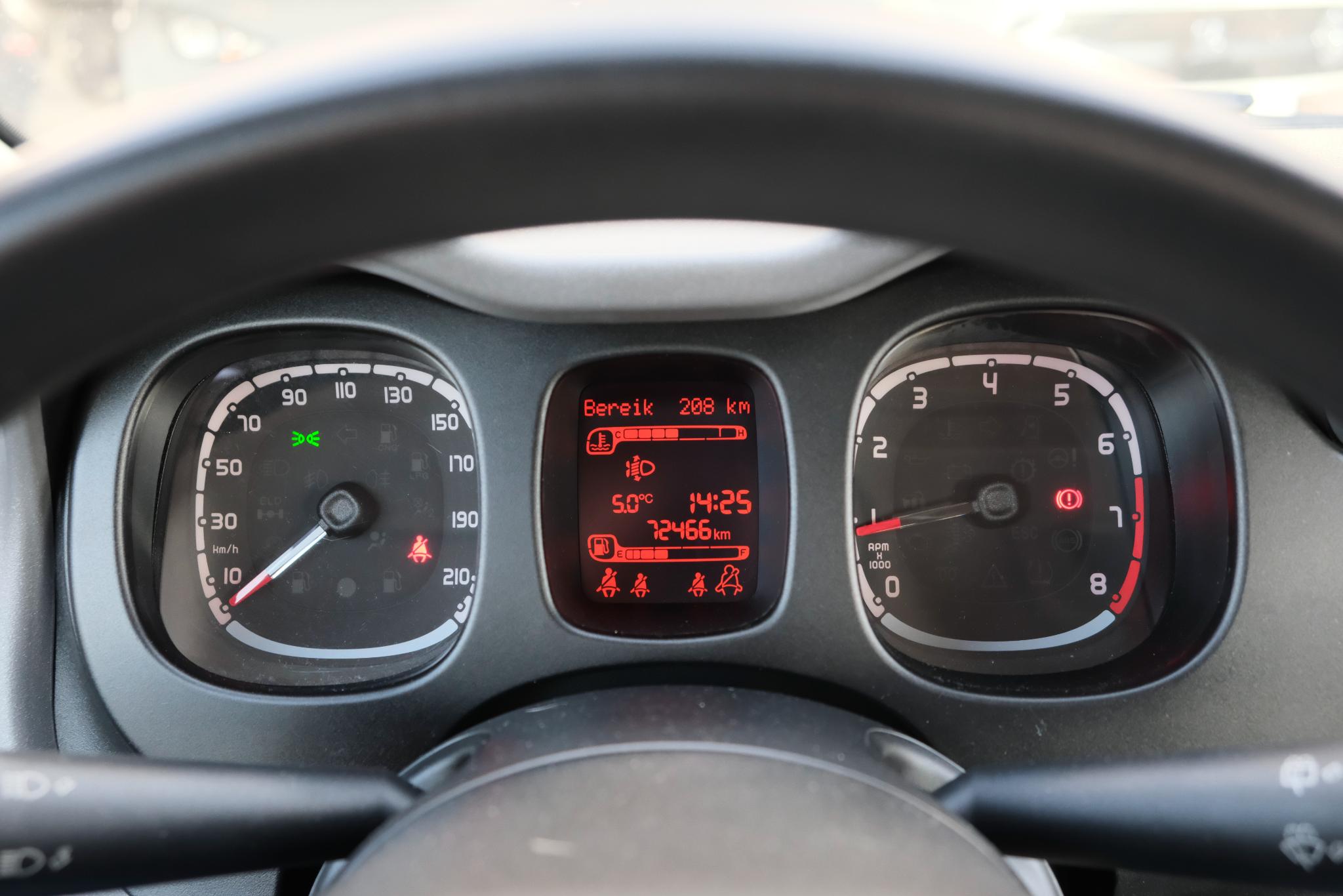 Fiat Panda 0.9 TwinAir 60pk Edizione Cool | Airco | 15"velgen | Radio-CD | Elektr. Ramen afbeelding 12