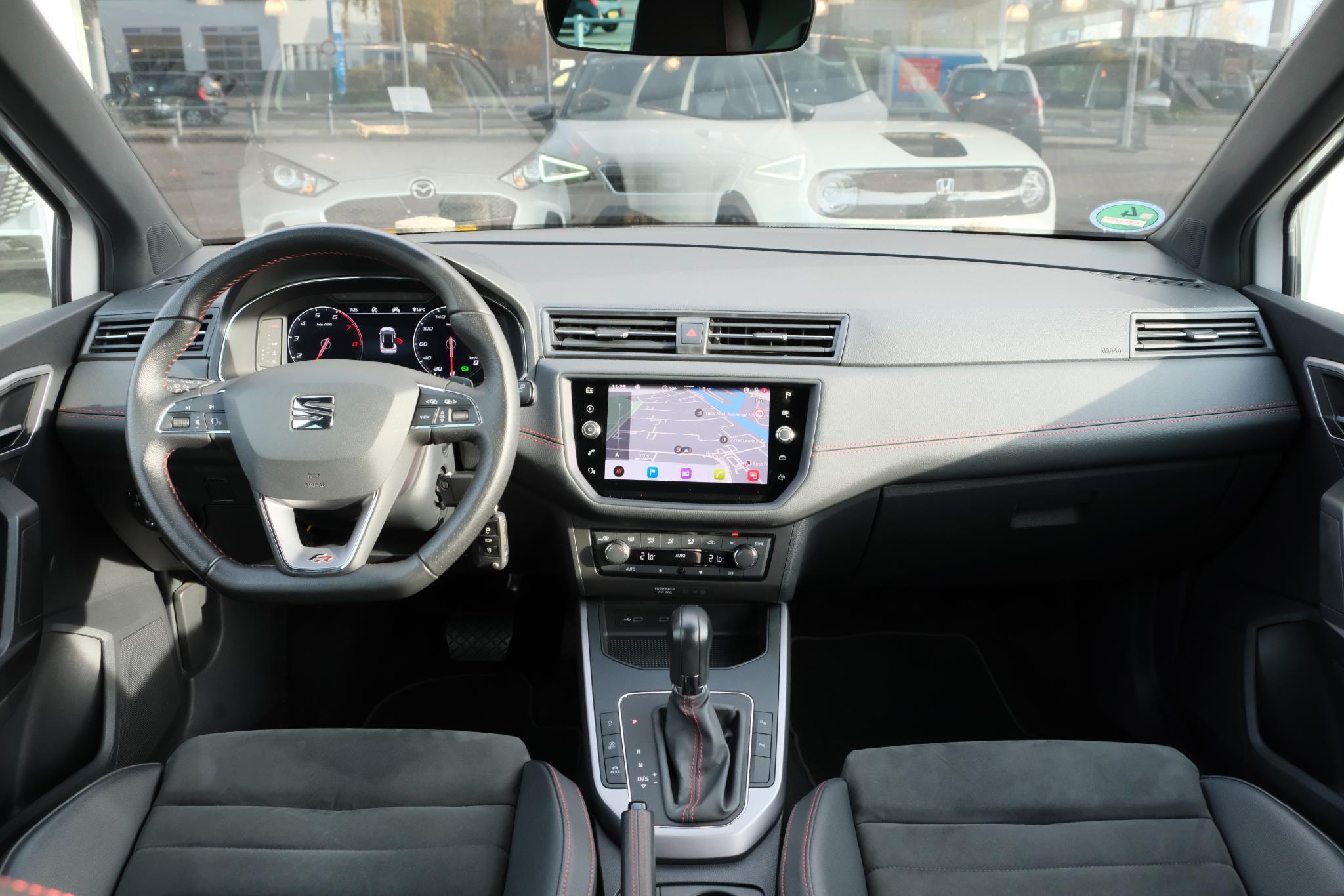 SEAT Arona 1.0 TSi 110pk DSG FR | Navi | App Connect | Climate | Cruise | Camera | Trekhaak afbeelding 2