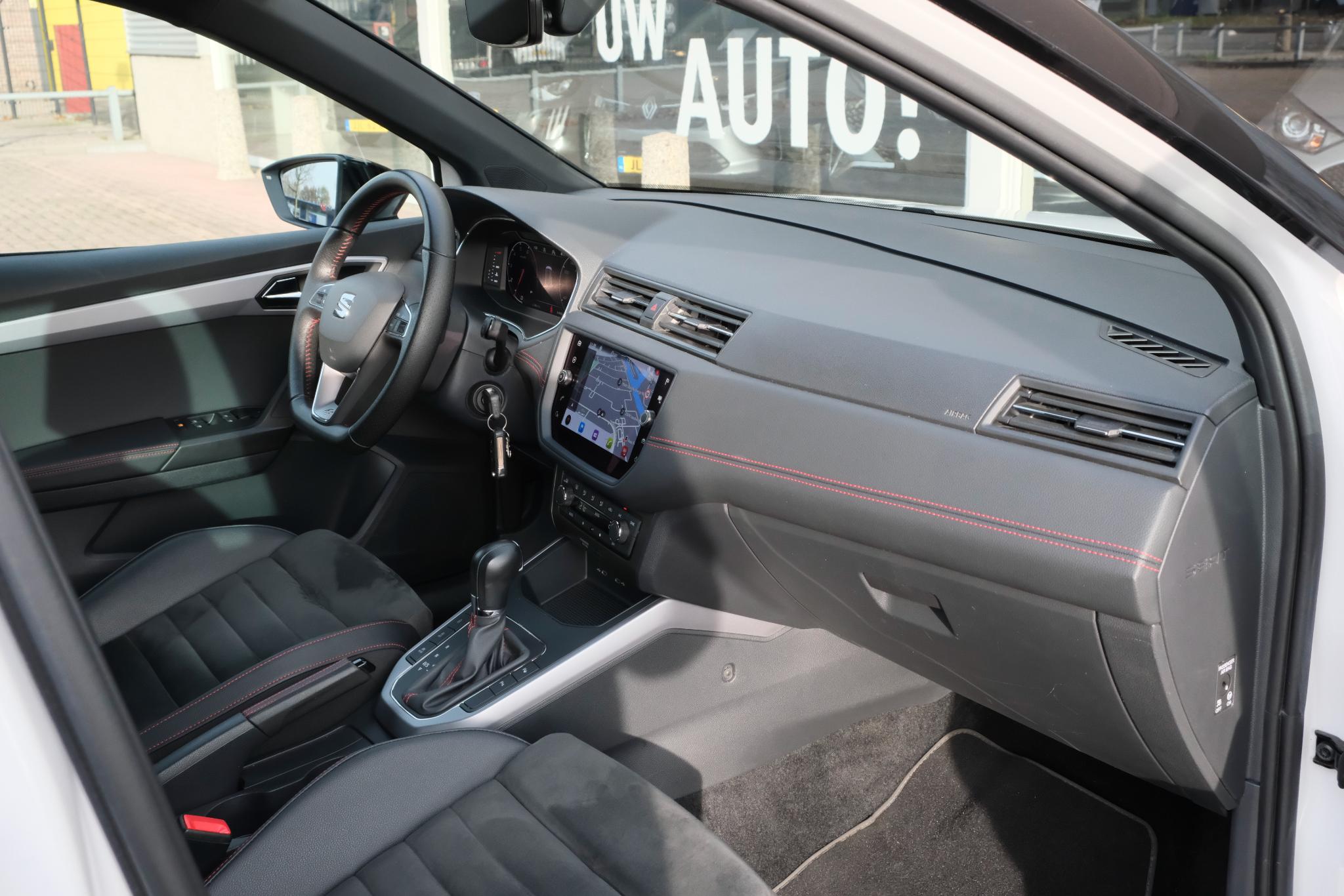 SEAT Arona 1.0 TSi 110pk DSG FR | Navi | App Connect | Climate | Cruise | Camera | Trekhaak afbeelding 8