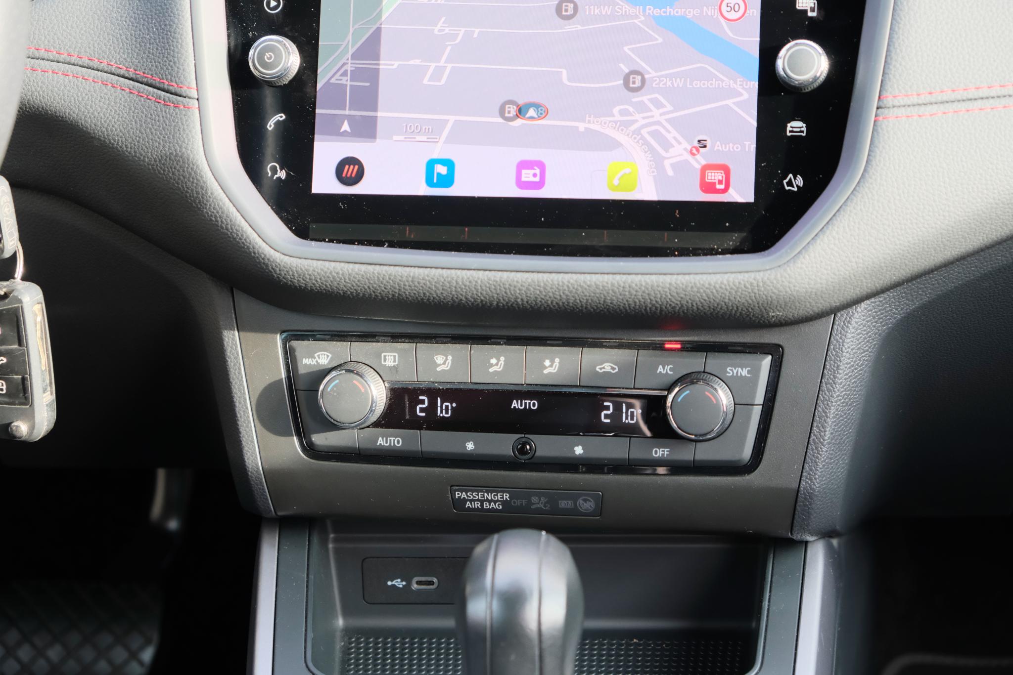 SEAT Arona 1.0 TSi 110pk DSG FR | Navi | App Connect | Climate | Cruise | Camera | Trekhaak afbeelding 12