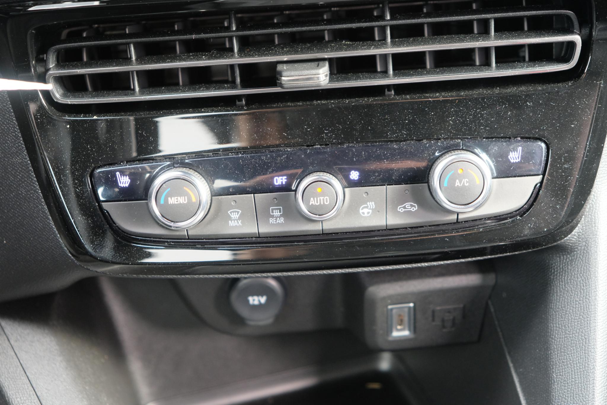 Opel Mokka 1.2 Turbo 130pk EAT8 GS | Nieuw Model ! | App Connect | Climate | Cruise | PDC | Winter Pakket afbeelding 13