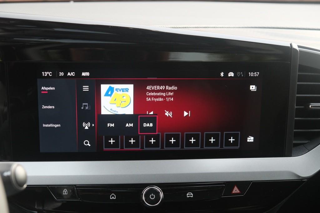 Opel Mokka 1.2 Turbo 130pk EAT8 GS | Nieuw Model ! | App Connect | Climate | Cruise | PDC | Winter Pakket afbeelding 16