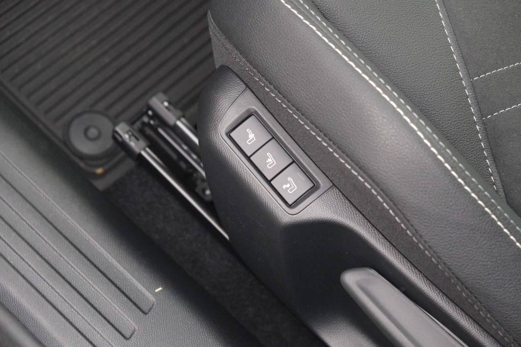 Opel Mokka 1.2 Turbo 130pk EAT8 GS | Nieuw Model ! | App Connect | Climate | Cruise | PDC | Winter Pakket afbeelding 24