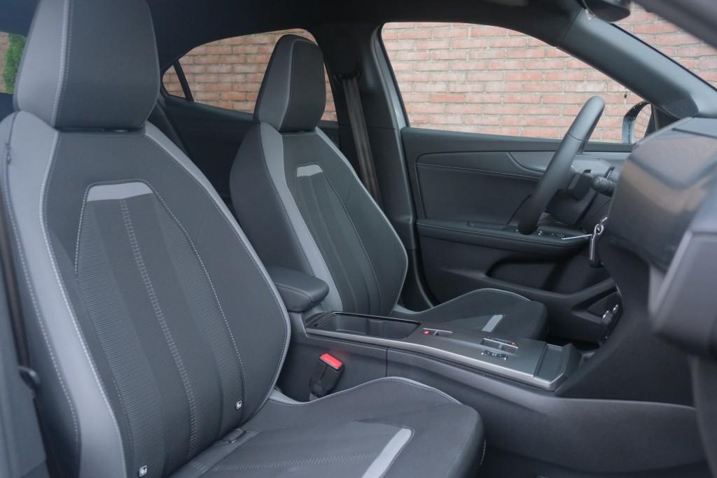 Opel Mokka 1.2 Turbo 130pk EAT8 GS | Nieuw Model ! | App Connect | Climate | Cruise | PDC | Winter Pakket afbeelding 6