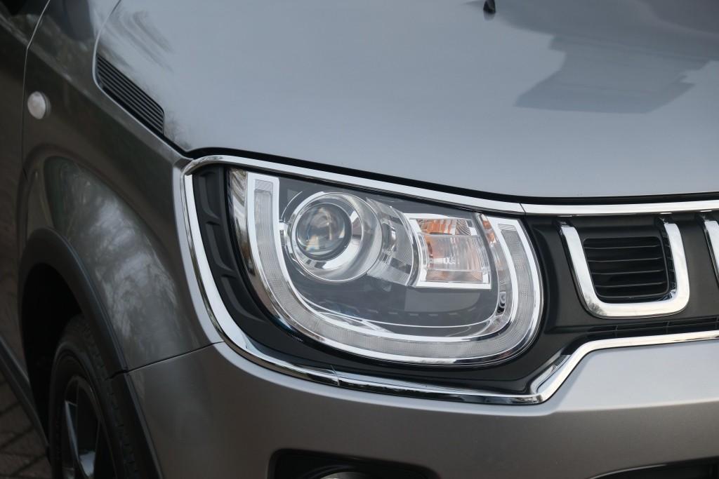Suzuki Ignis 1.2 83pk Smart Hybrid Select | App Connect | Airco | Camera | Stoelverwarming | 16" velgen afbeelding 2