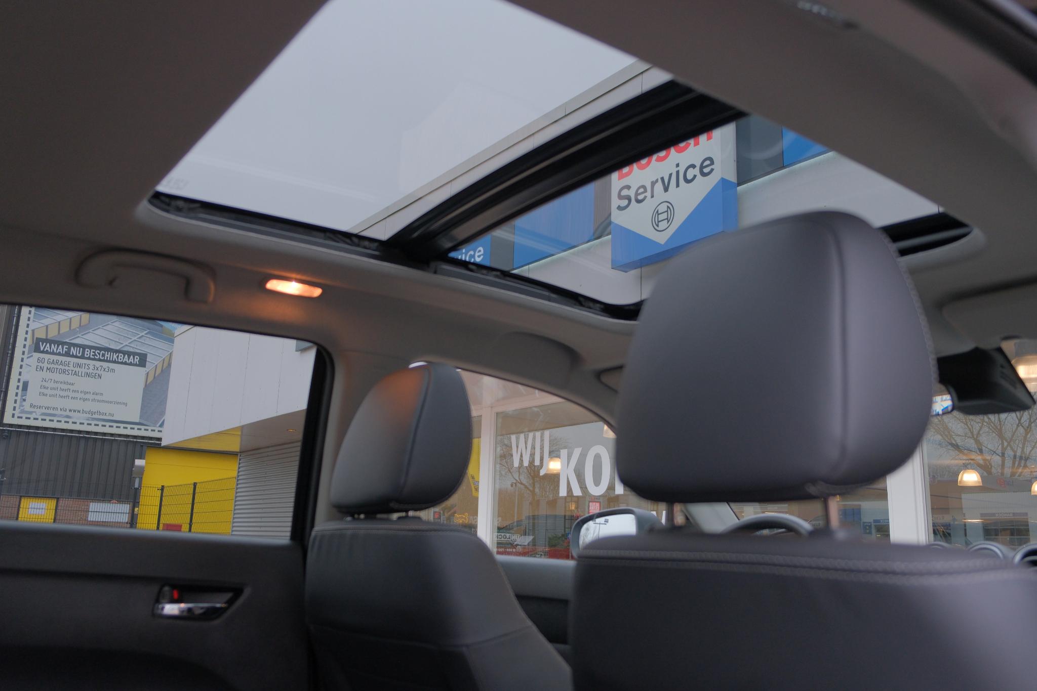 Suzuki Vitara 1.4 Boosterjet 130pk Style Smart Hybrid | Navi | App Connect | Climate | Adaptive Cruise | Panoramadak | Camera | Keyless | Blind Spot afbeelding 11