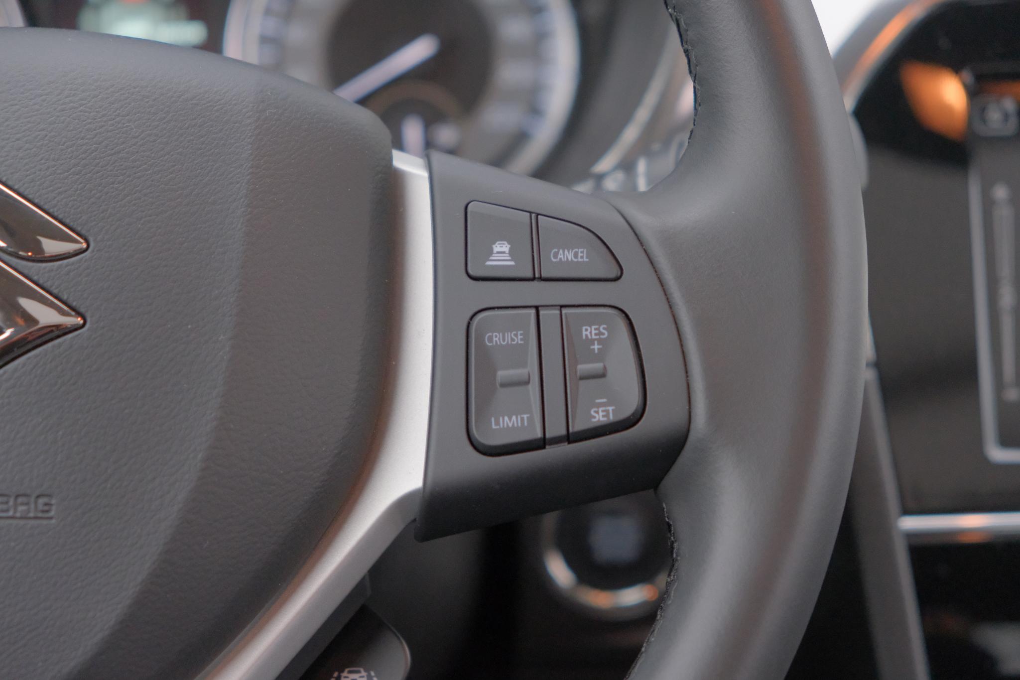 Suzuki Vitara 1.4 Boosterjet 130pk Style Smart Hybrid | Navi | App Connect | Climate | Adaptive Cruise | Panoramadak | Camera | Keyless | Blind Spot afbeelding 18