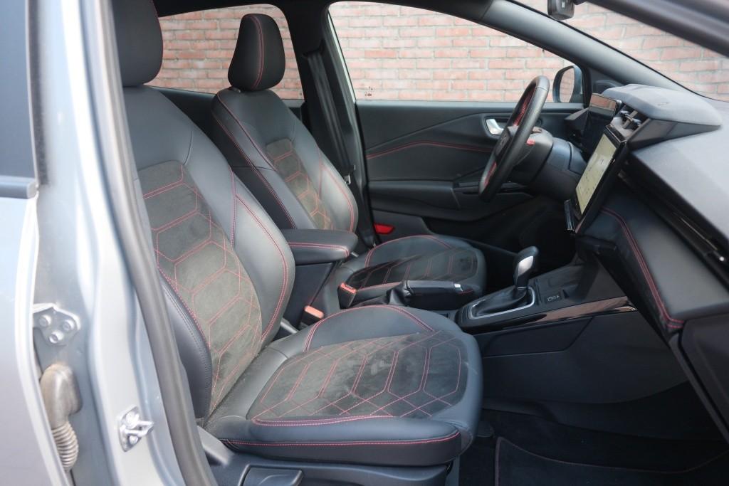 Ford Puma 1.0 EcoBoost Hybrid 155pk Aut. ST-Line X | Nieuw Model ! | Adaptive Cruise | 360° Camera | Panoramadak | Elektrische Achterklep | Trekhaak | Winter Pakket afbeelding 4