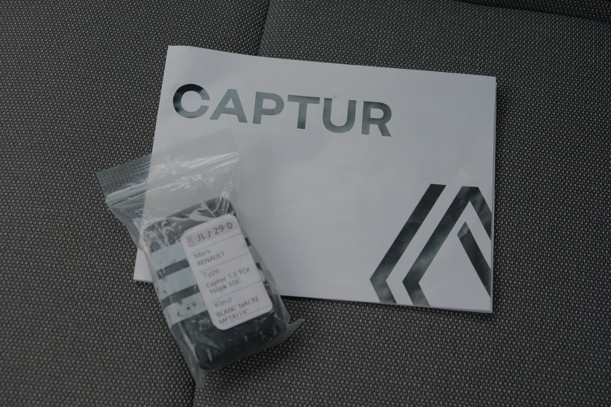 Renault Captur 1.3 TCe 160pk EDC Techno | App Connect | Climate | Cruise | Camera | Keyless | PDC afbeelding 21