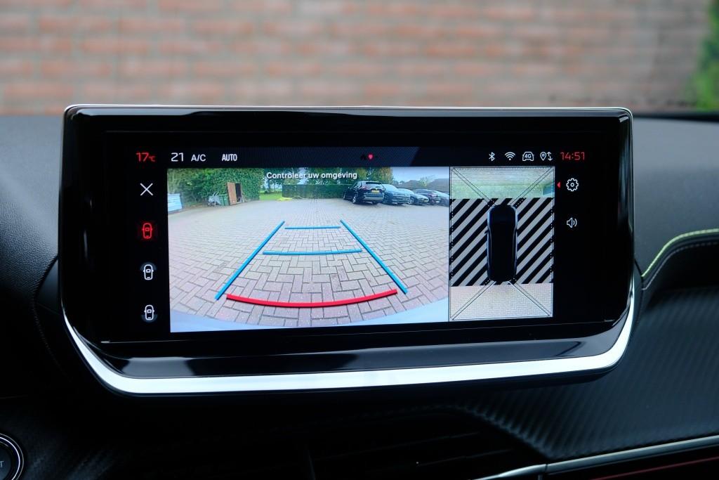 Peugeot 2008 1.2 Hybrid 145pk e-DCS6 GT | Navi | App Connect | Adaptive Cruise | Keyless | Alcantara | Camera | PDC afbeelding 18