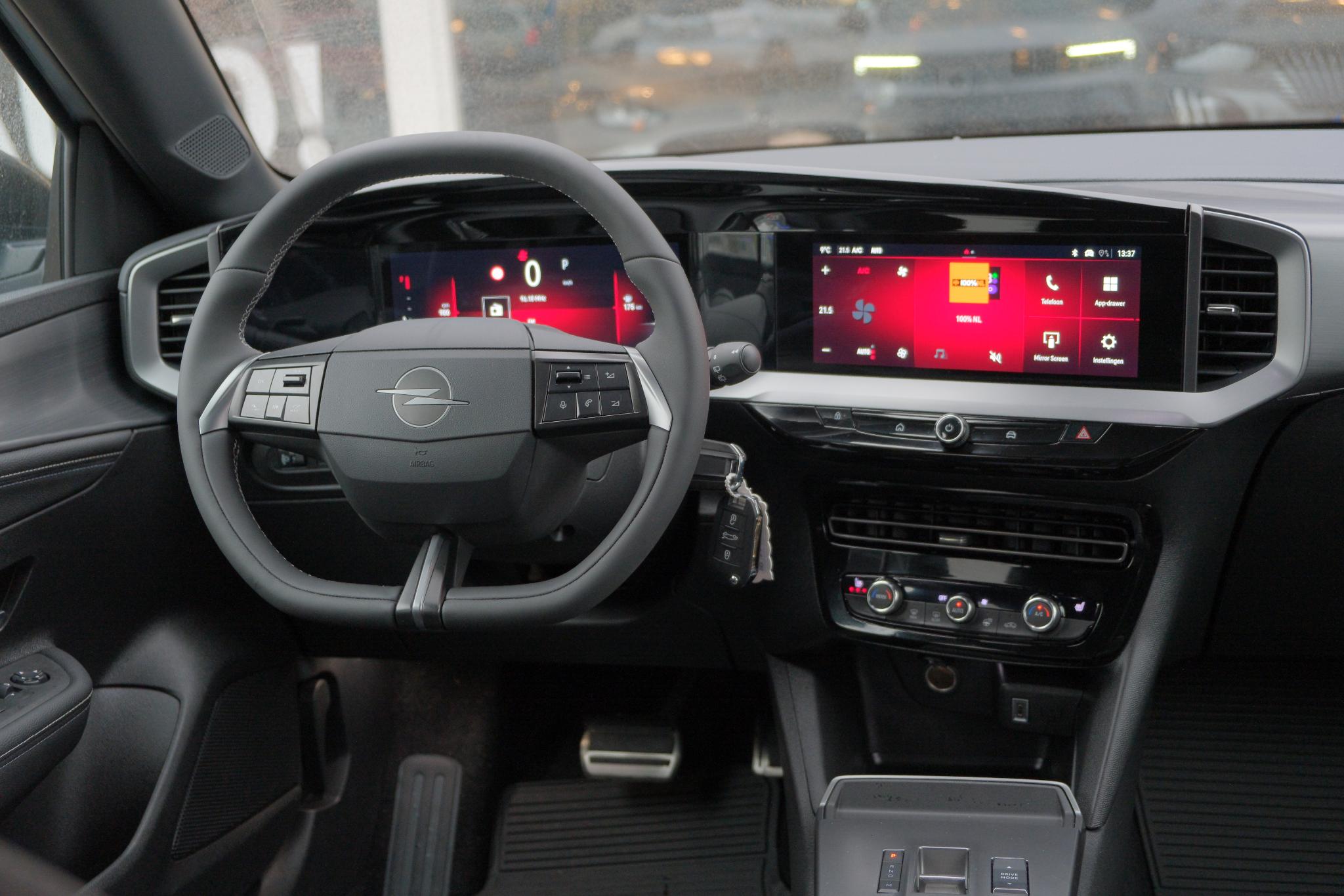 Opel Mokka 1.2 Turbo 130pk EAT8 GS | Nieuw Model ! | App Connect | Climate | Cruise | PDC | Winter Pakket afbeelding 11