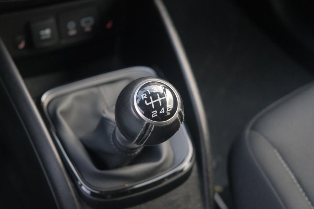 Fiat Tipo 1.4 T-Jet 16V 120pk Stationwagon S-Design | Navi | Climate | Cruise | Camera | Stoelverwarming | PDC afbeelding 22