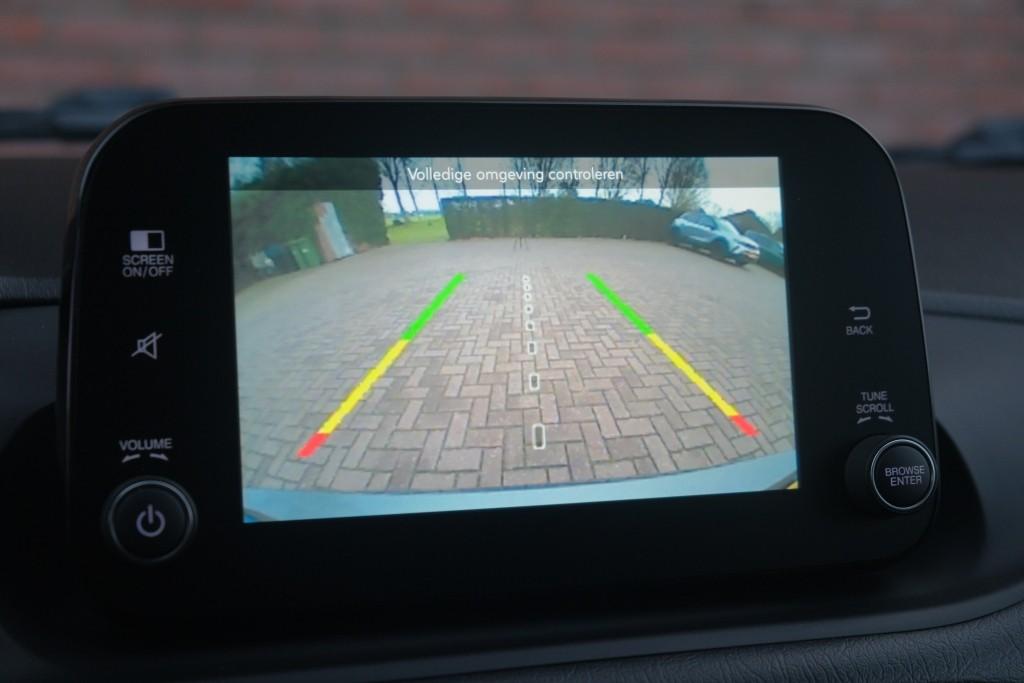 Fiat Tipo 1.4 T-Jet 16V 120pk Stationwagon S-Design | Navi | Climate | Cruise | Camera | Stoelverwarming | PDC afbeelding 19