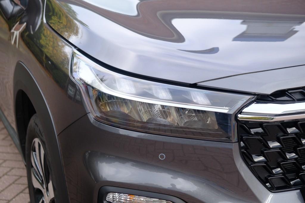 Suzuki S-Cross 1.4 Boosterjet 130pk Style Smart Hybrid | Navi | App Connect | Climate | Adaptive Cruise | Panoramadak | 360° Camera | Keyless | Blind Spot afbeelding 2