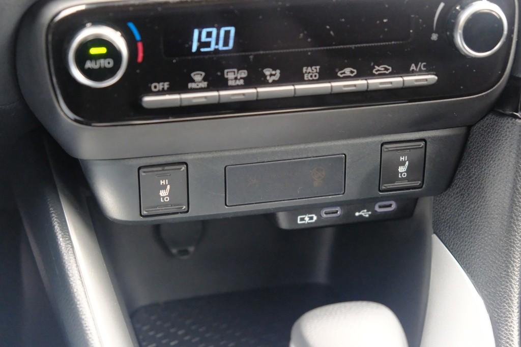 Mazda 2 Hybrid 1.5 116pk CVT Centre-line | App Connect | Climate | Adaptive Cruise | Camera | Stoelverwarming afbeelding 18