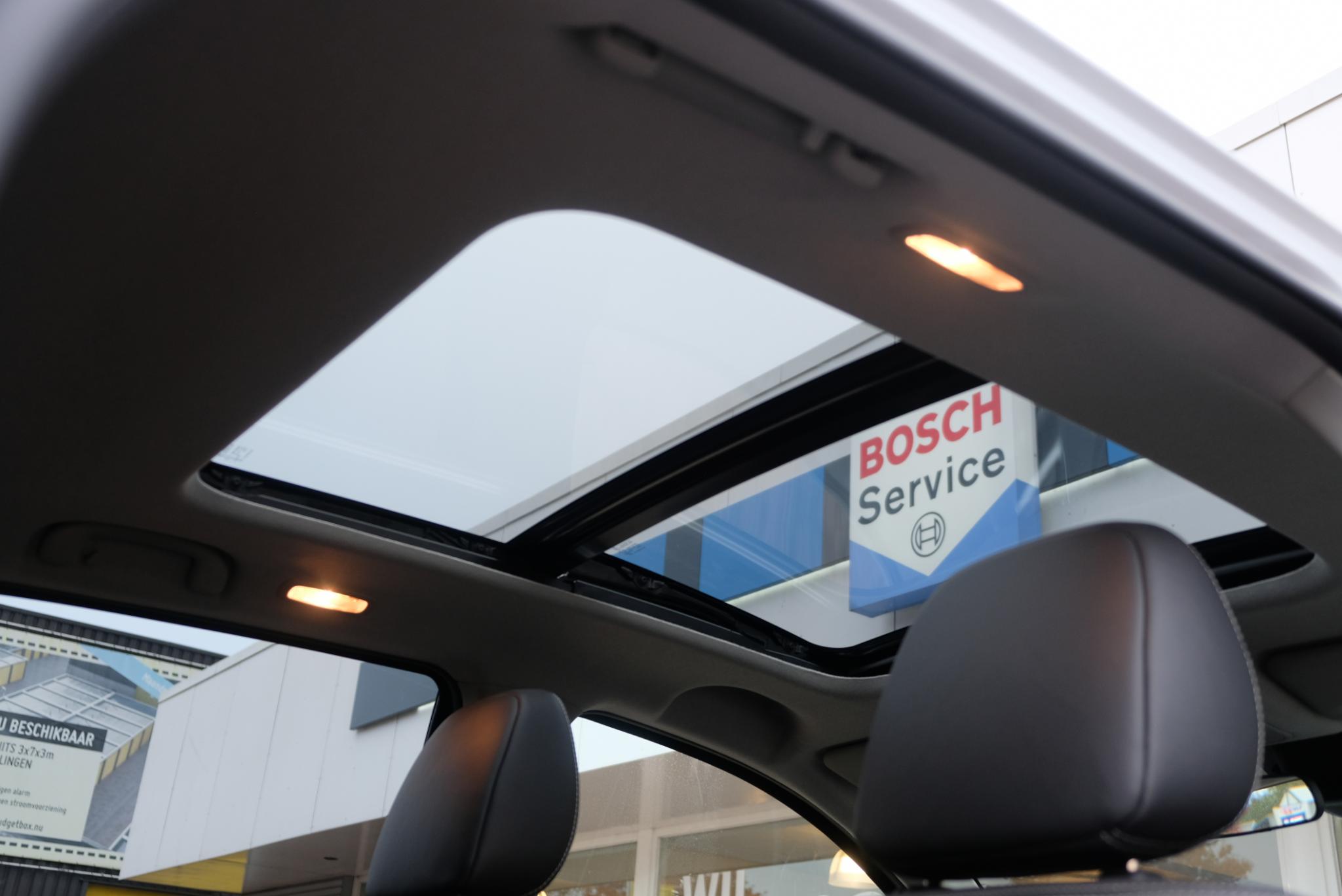 Suzuki S-Cross 1.4 Boosterjet 130pk Style Smart Hybrid | Navi | App Connect | Climate | Adaptive Cruise | Panoramadak | 360° Camera | Keyless | Blind Spot afbeelding 10