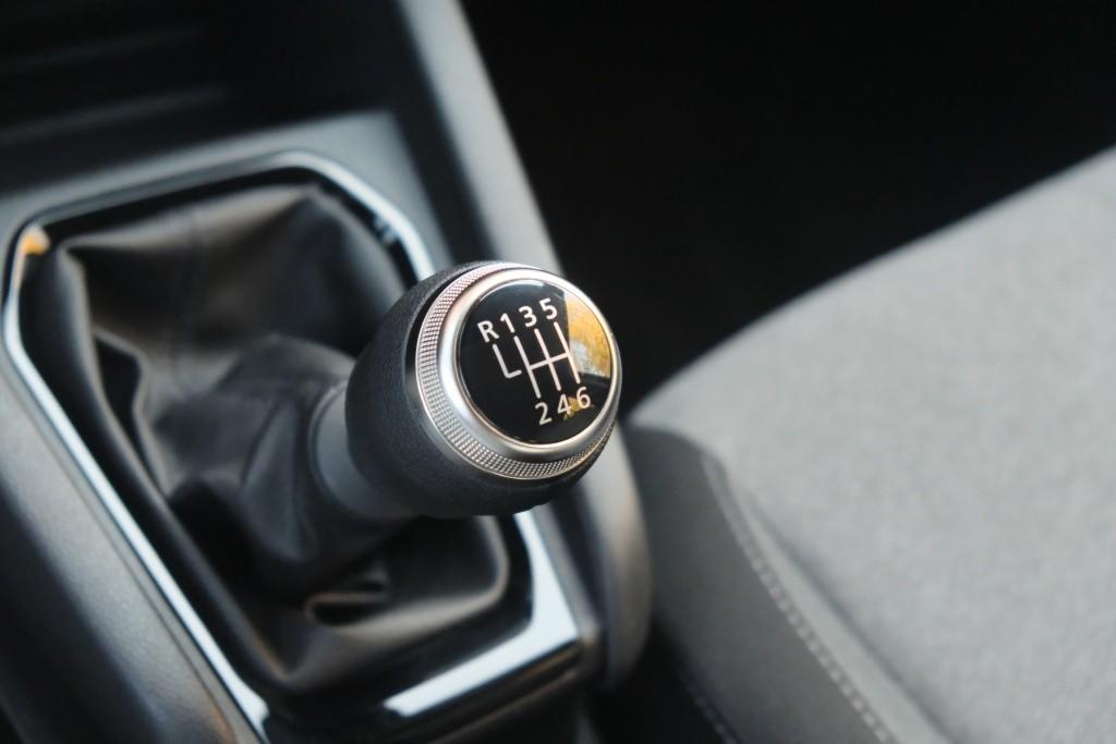 Renault Clio 1.0 TCe 90pk Evolution | App Connect | Airco | Cruise | LED | DAB | PDC afbeelding 20