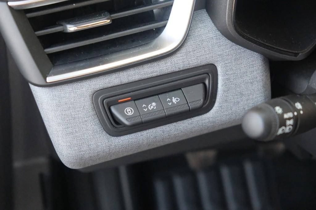 Renault Clio 1.0 TCe 90pk Evolution | App Connect | Airco | Cruise | LED | DAB | PDC afbeelding 22