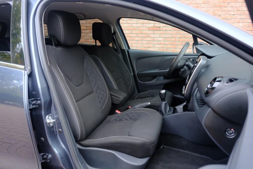 Renault Clio 0.9 TCe 90pk Limited | Navi | Airco | Cruise | PDC afbeelding 5