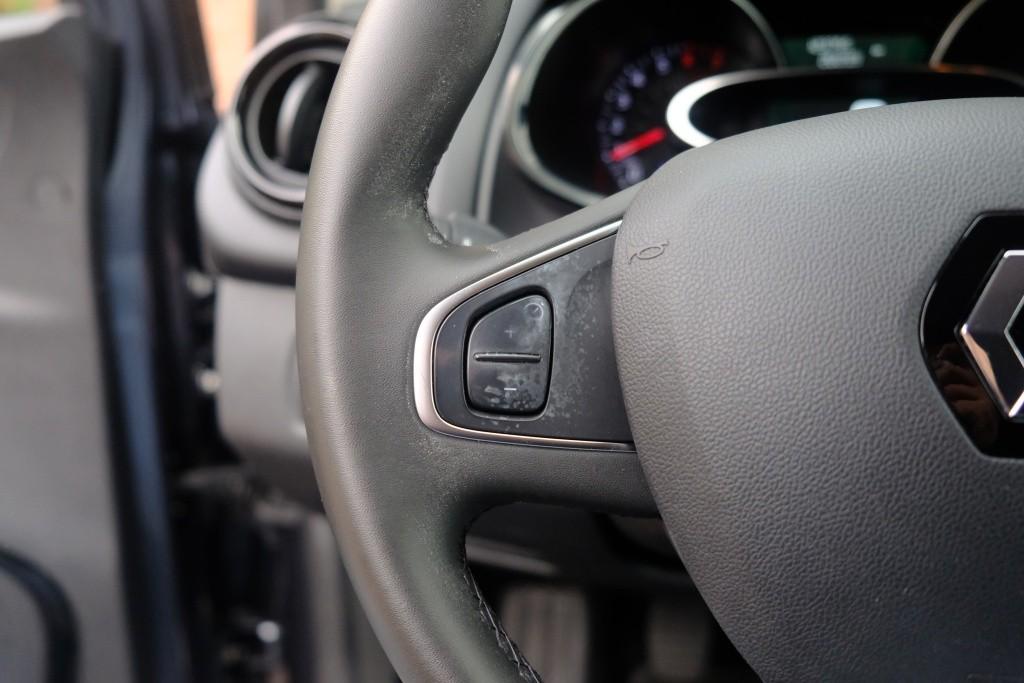 Renault Clio 0.9 TCe 90pk Limited | Navi | Airco | Cruise | PDC afbeelding 8