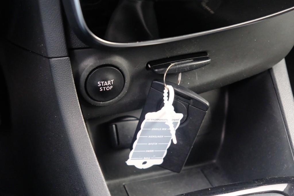 Renault Clio 0.9 TCe 90pk Limited | Navi | Airco | Cruise | PDC afbeelding 19