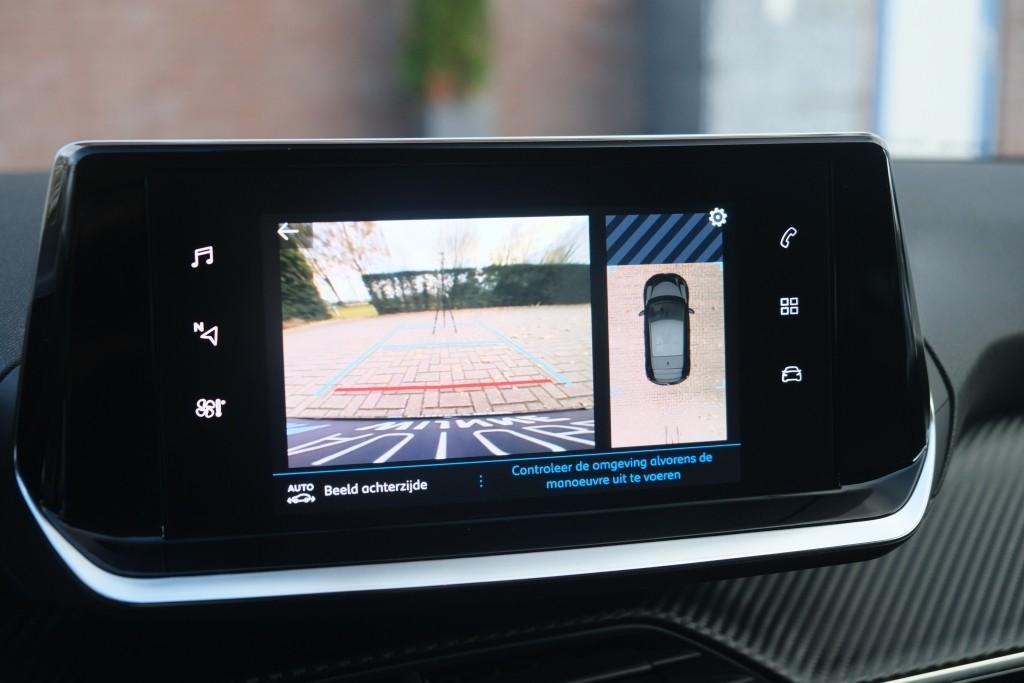 Peugeot 208 1.2 PureTech 100pk Allure Pack | App Connect | Climate | Adaptive Cruise | Keyless | Camera | PDC afbeelding 17