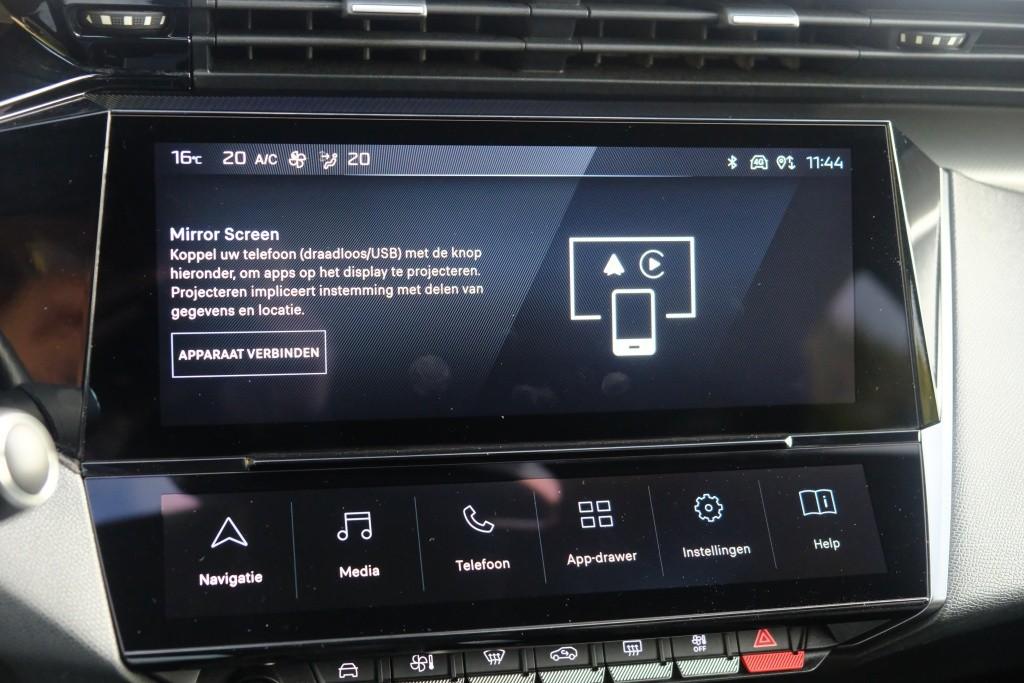 Peugeot 308 SW 1.2 PureTech 130pk EAT8 GT | Navi | App Connect | Climate | Adaptive Cruise | Camera | Keyless | PDC | 18" velgen afbeelding 16