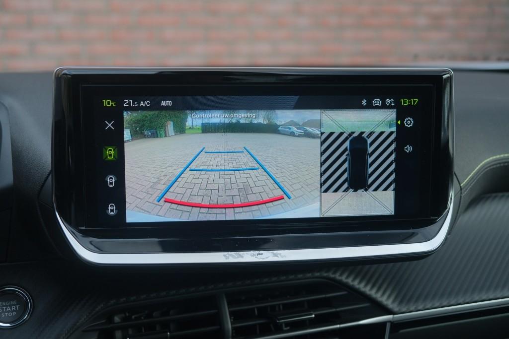 Peugeot 2008 1.2 Hybrid 145pk e-DCS6 GT | Navi | App Connect | Adaptive Cruise | Keyless | Alcantara | Camera | PDC afbeelding 17