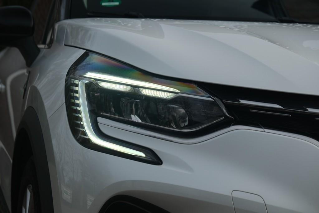 Renault Captur 1.0 TCe 90pk Intens | Navi | Climate | Cruise | Keyless | Camera | PDC afbeelding 2