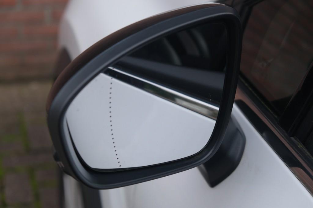 Renault Captur 1.0 TCe 90pk Intens | Navi | Climate | Cruise | Keyless | Camera | PDC afbeelding 30