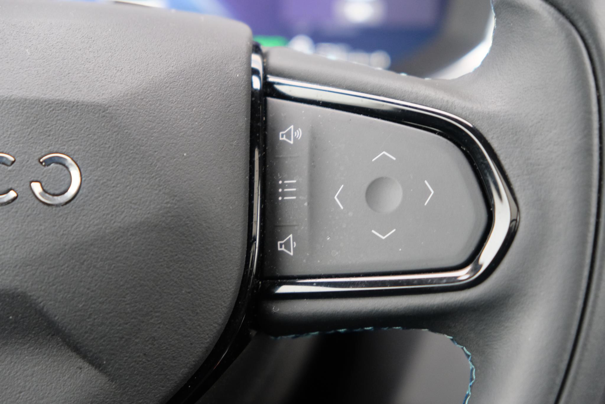 Lynk & Co 01 1.5 Plug-in Hybrid 261pk Aut. | Navi | Trekhaak | App Connect | Adaptive Cruise | Panoramadak | Camera | 20" velgen afbeelding 15