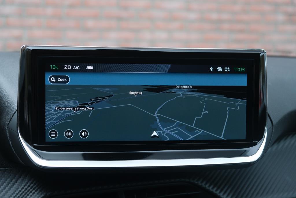 Peugeot 208 1.2 Hybrid 110pk e-DCS6 Allure | Navi | App Connect | Climate | Cruise | Camera | Blind Spot | PDC afbeelding 18