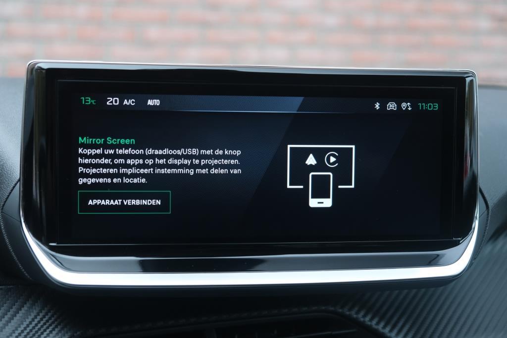 Peugeot 208 1.2 Hybrid 110pk e-DCS6 Allure | Navi | App Connect | Climate | Cruise | Camera | Blind Spot | PDC afbeelding 19