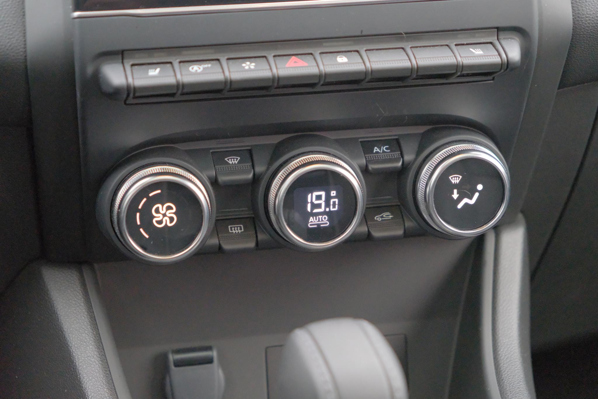 Mitsubishi ASX 1.3 DI-T 158pk 7DCT Instyle | Navi | Panoramdak | Leer | Bose Sound | Clima | Cruise afbeelding 13