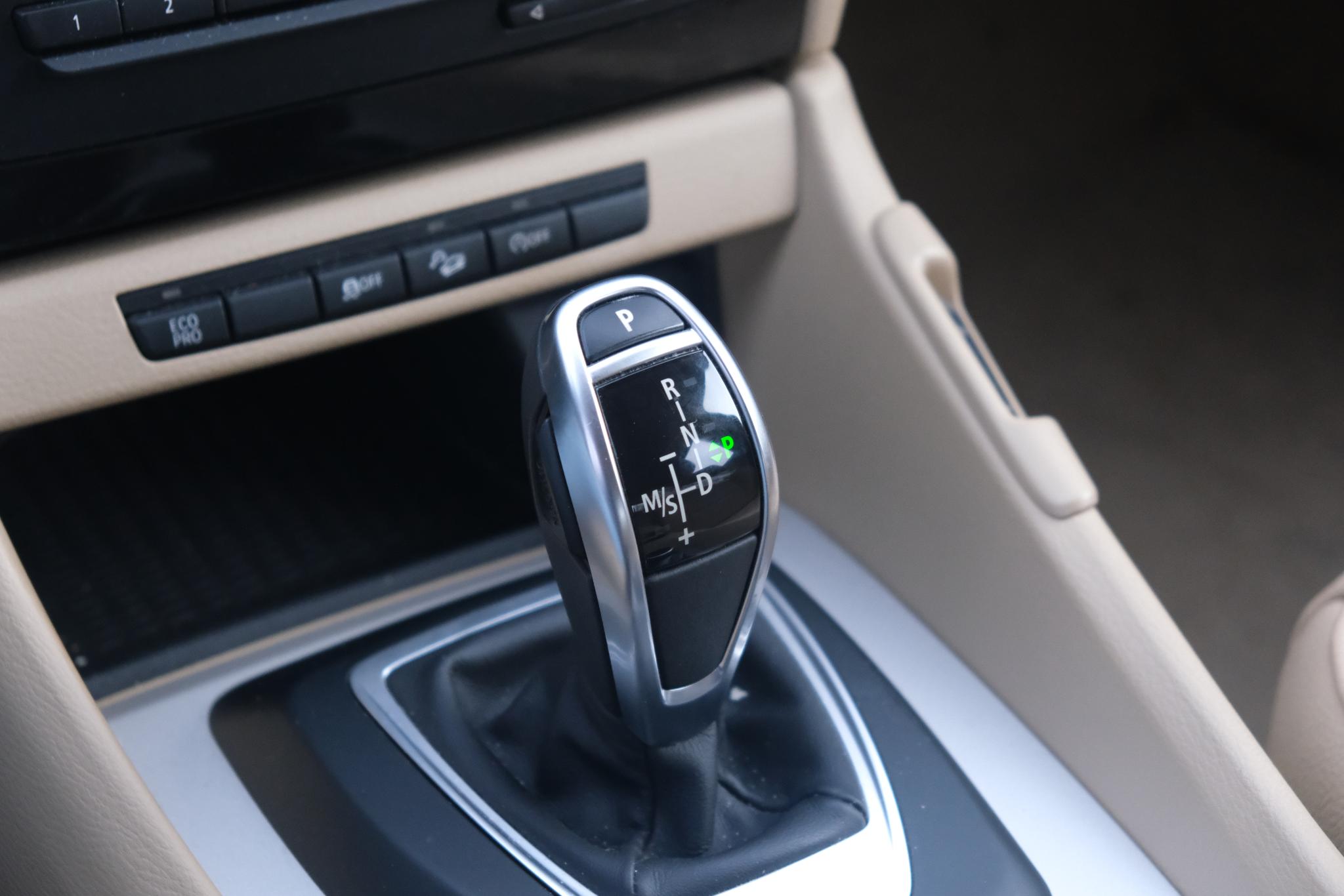 BMW X1 xDrive20i 184pk Aut. High Executive | Navi | Climate | Cruise | Xenon | Stoelverwarming | Leder | PDC afbeelding 27