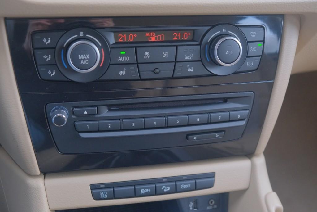 BMW X1 xDrive20i 184pk Aut. High Executive | Navi | Climate | Cruise | Xenon | Stoelverwarming | Leder | PDC afbeelding 24