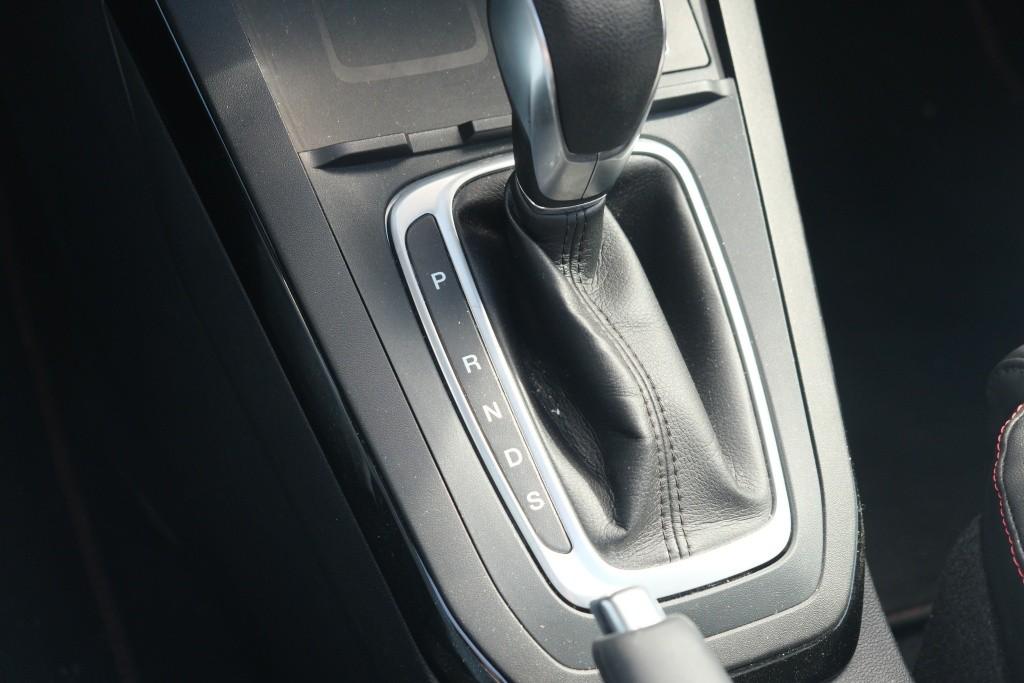 Ford Puma 1.0 EcoBoost Hybrid 155pk Aut. ST-Line X | Nieuw Model ! | Adaptive Cruise | 360° Camera | Panoramadak | Elektrische Achterklep | Trekhaak | Winter Pakket afbeelding 21