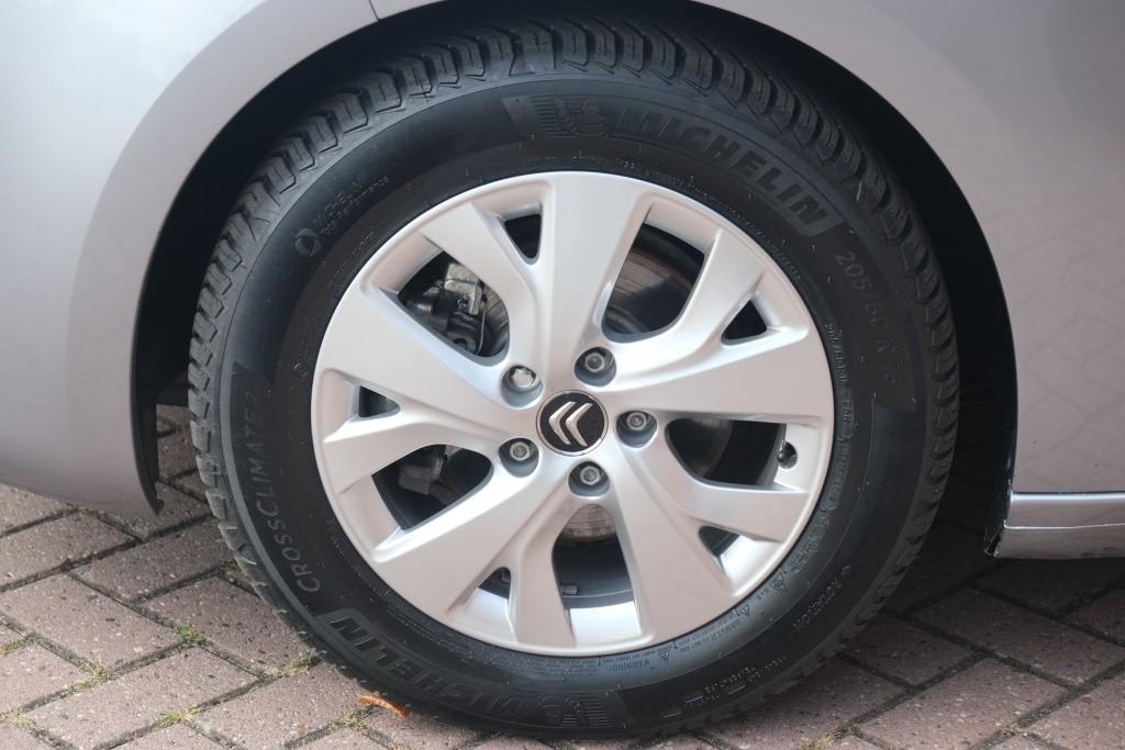 Citroën Grand C4 Spacetourer 1.2 PureTech 130pk Feel 7 Persoons | Navi | Climate | Cruise | Camera | PDC afbeelding 22