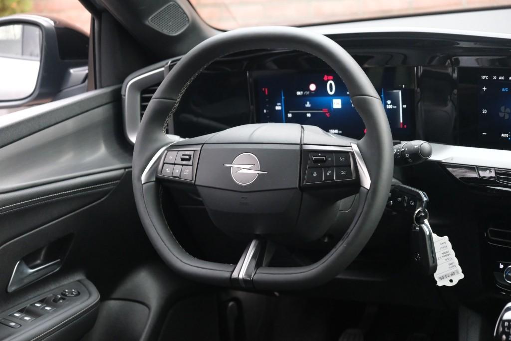 Opel Mokka 1.2 Turbo 100pk GS | Nieuw Model ! | App Connect | Climate | Cruise | Camera | PDC | Winter Pakket afbeelding 11