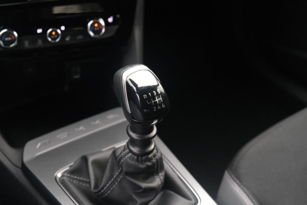 Opel Mokka 1.2 Turbo 100pk GS | Nieuw Model ! | App Connect | Climate | Cruise | Camera | PDC | Winter Pakket afbeelding 19