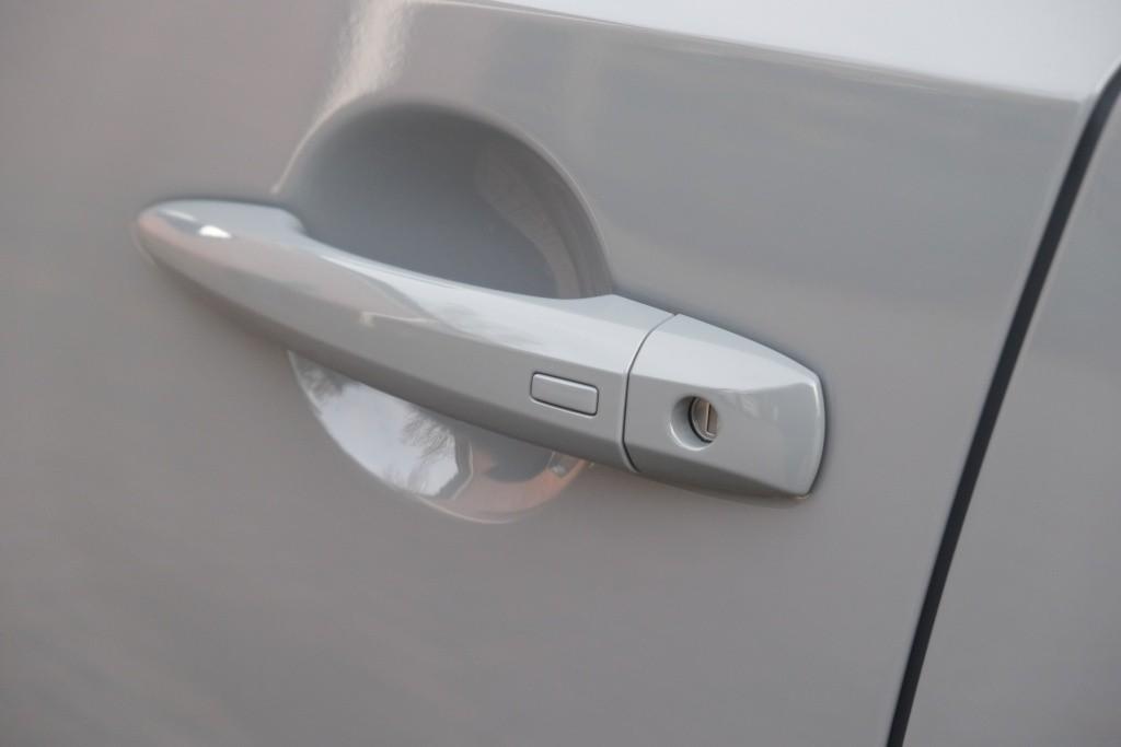 Nissan QASHQAI 1.3 MHEV 158pk Xtronic N-Connecta | Navi | App Connect | Adaptive Cruise | Keyless | 360° Camera | Elektrische Achterklep | Cold Pack afbeelding 29