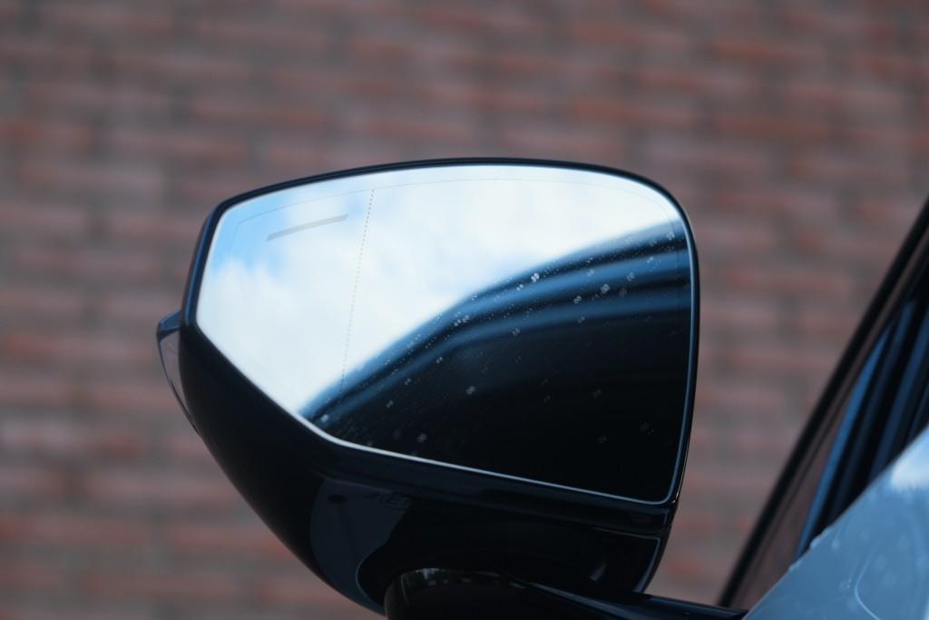 Polestar 2 Long Range Single Motor 78 kWh | Navi | Climate | Adaptive Cruise | Keyless | 360° Camera | Blind Spot afbeelding 25