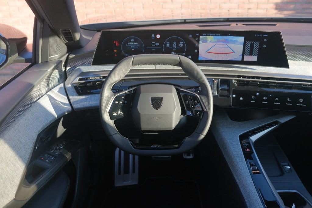 Peugeot 5008 1.2 Hybrid 145pk e-DCS6 GT 7 Persoons | Navi | App Connect | Climate | Adaptive Cruise | Camera | Keyless | Stoelverwarming | PDC afbeelding 12